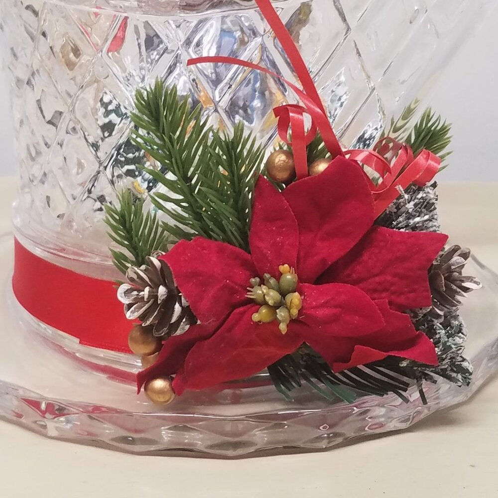 Thomas Kinkade "Let it Snow" Crystal Top Hat - Picture 6 of 13